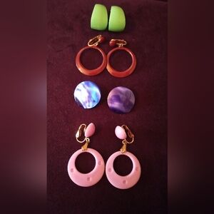 Vintage Set Of Plastic And Metal Clip On Earrings